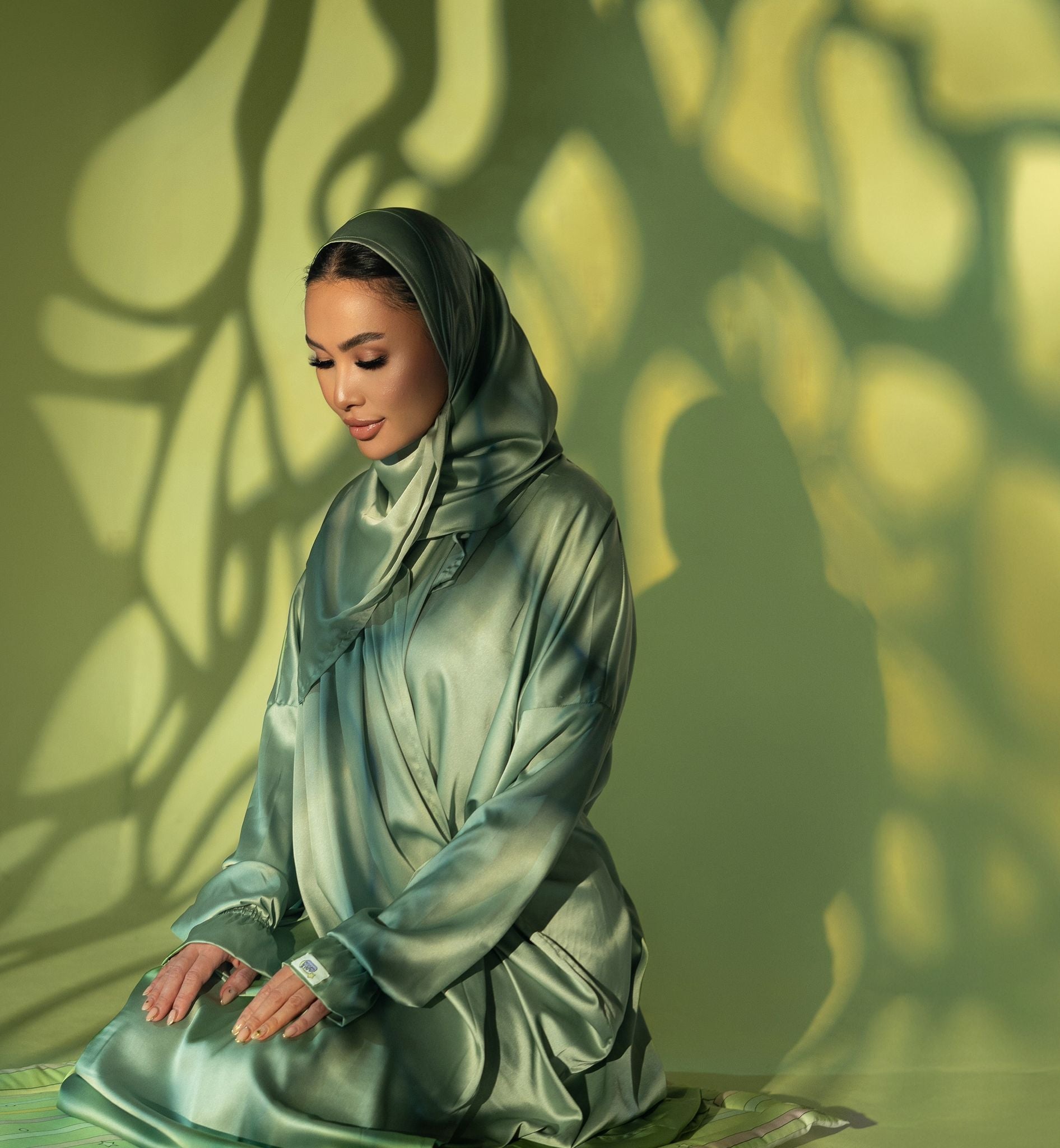Green Prayer Veil - جلال اخضر
