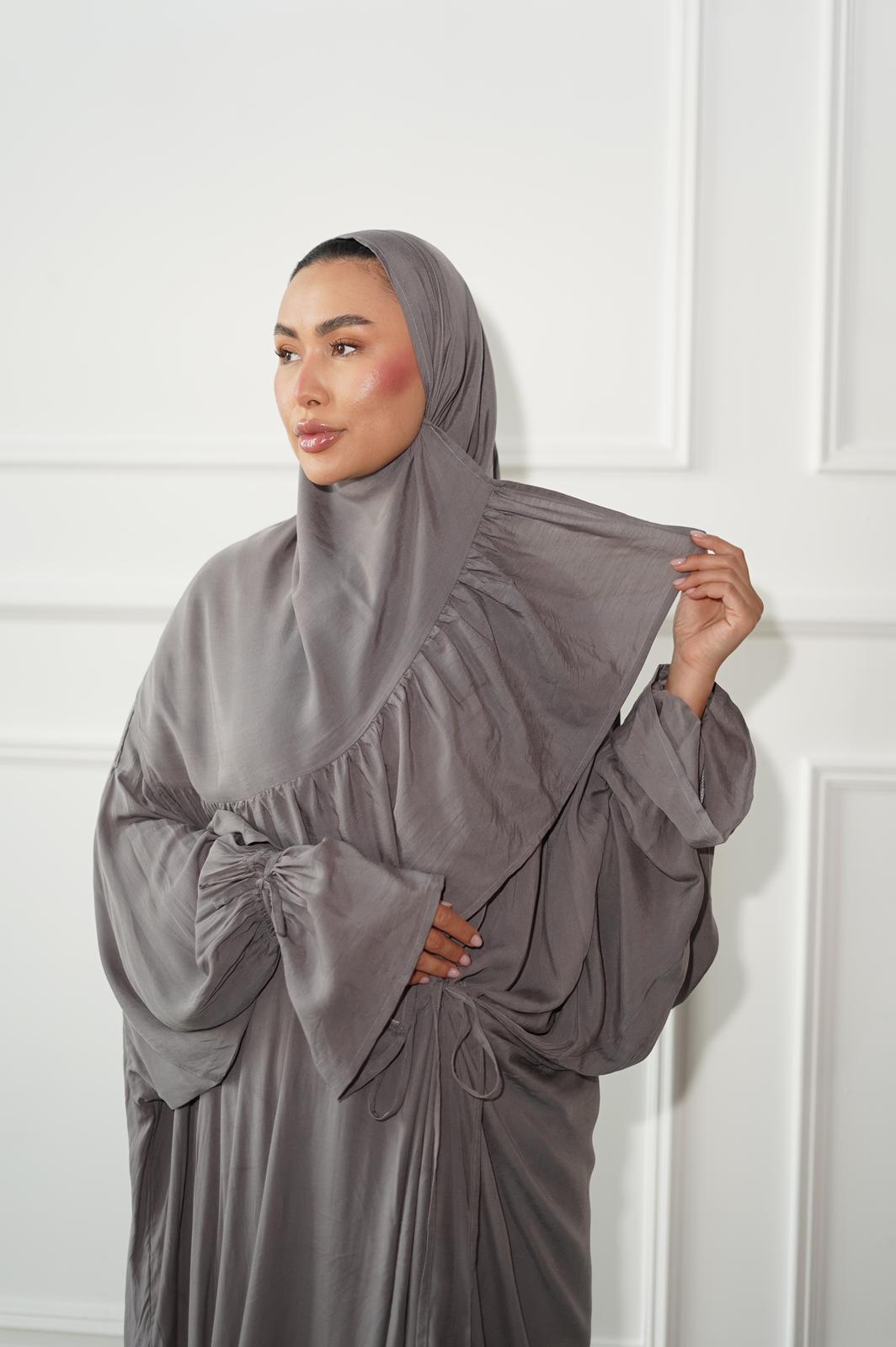 Silver Dawn – وهج الفضة