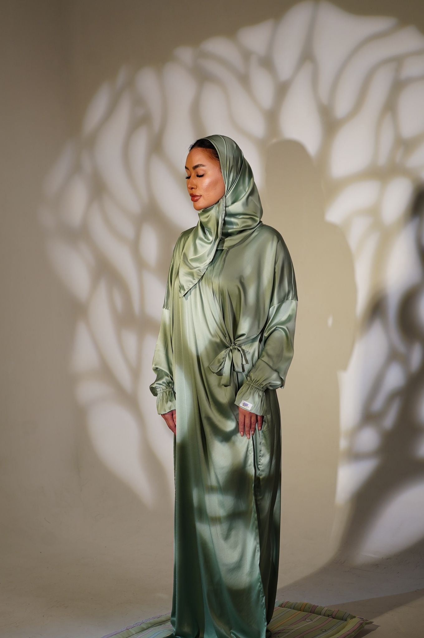 Green Prayer Veil - جلال اخضر