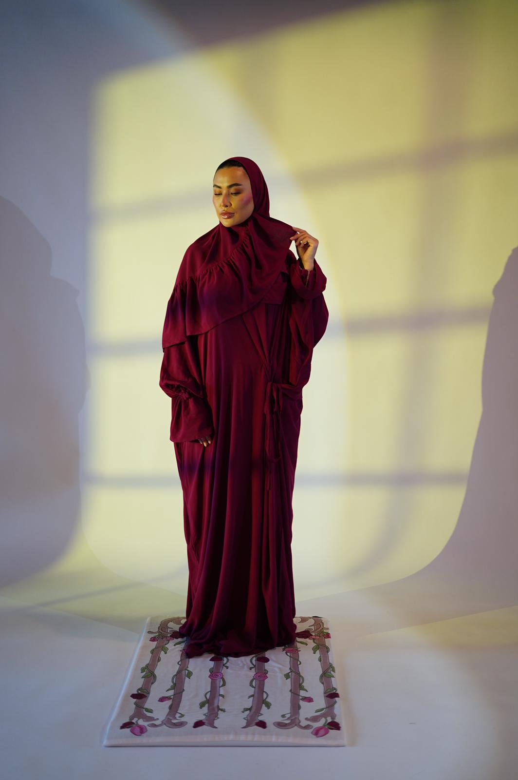 ‏Rosevine – غصن الورد